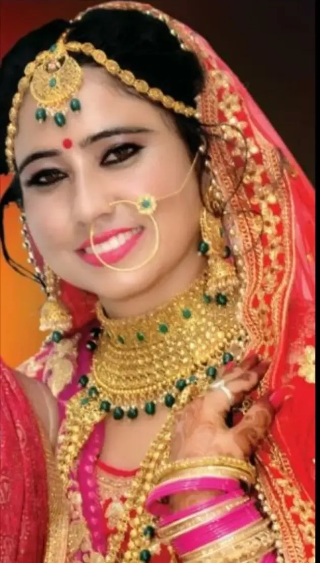 Neetu Ladies Beauty Parlour - Gift Shop in Chandauli